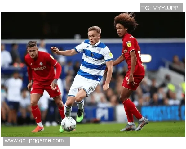 麦克阿瑟与悉尼FC激战正酣精彩直播全程回顾与分析 麦克阿瑟与悉尼FC激战正酣精彩直播全程回顾与分析